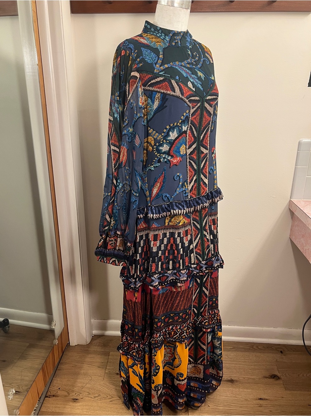FARM Rio GORGEOUS Long Sleeve Maxi Dress